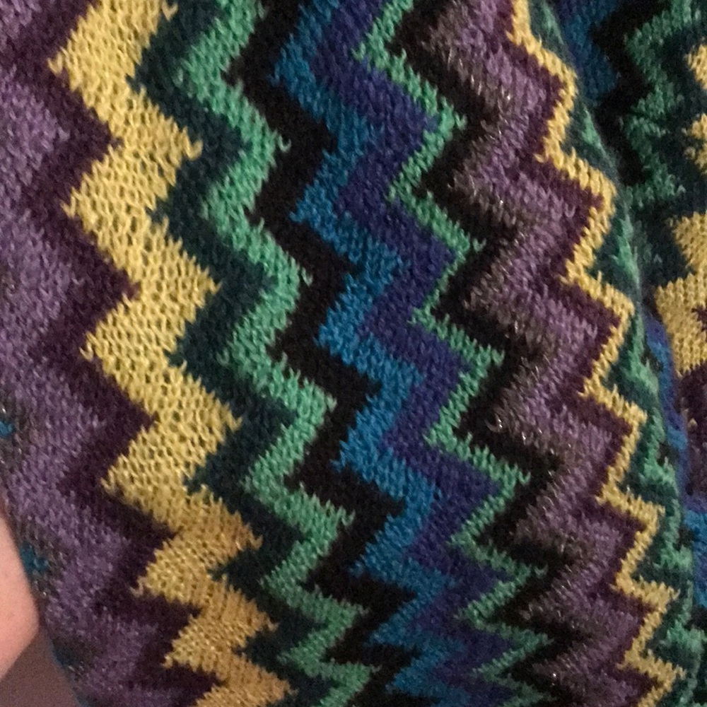 Scarf 💕 - Picture 2 of 3